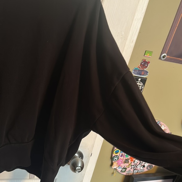 Black Drop Shoulder Long Sleeve - Picture 2 of 4